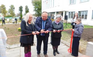 Есть всё, что нужно: в агрогородке Полоцкого района открылся новый мини-супермаркет